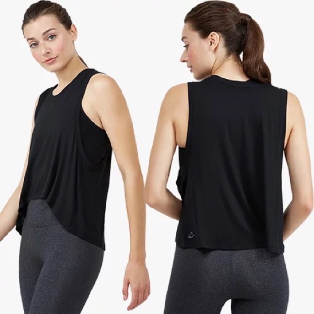 Beyond Yoga Slinky High-Low Muscle Tank, black, size small